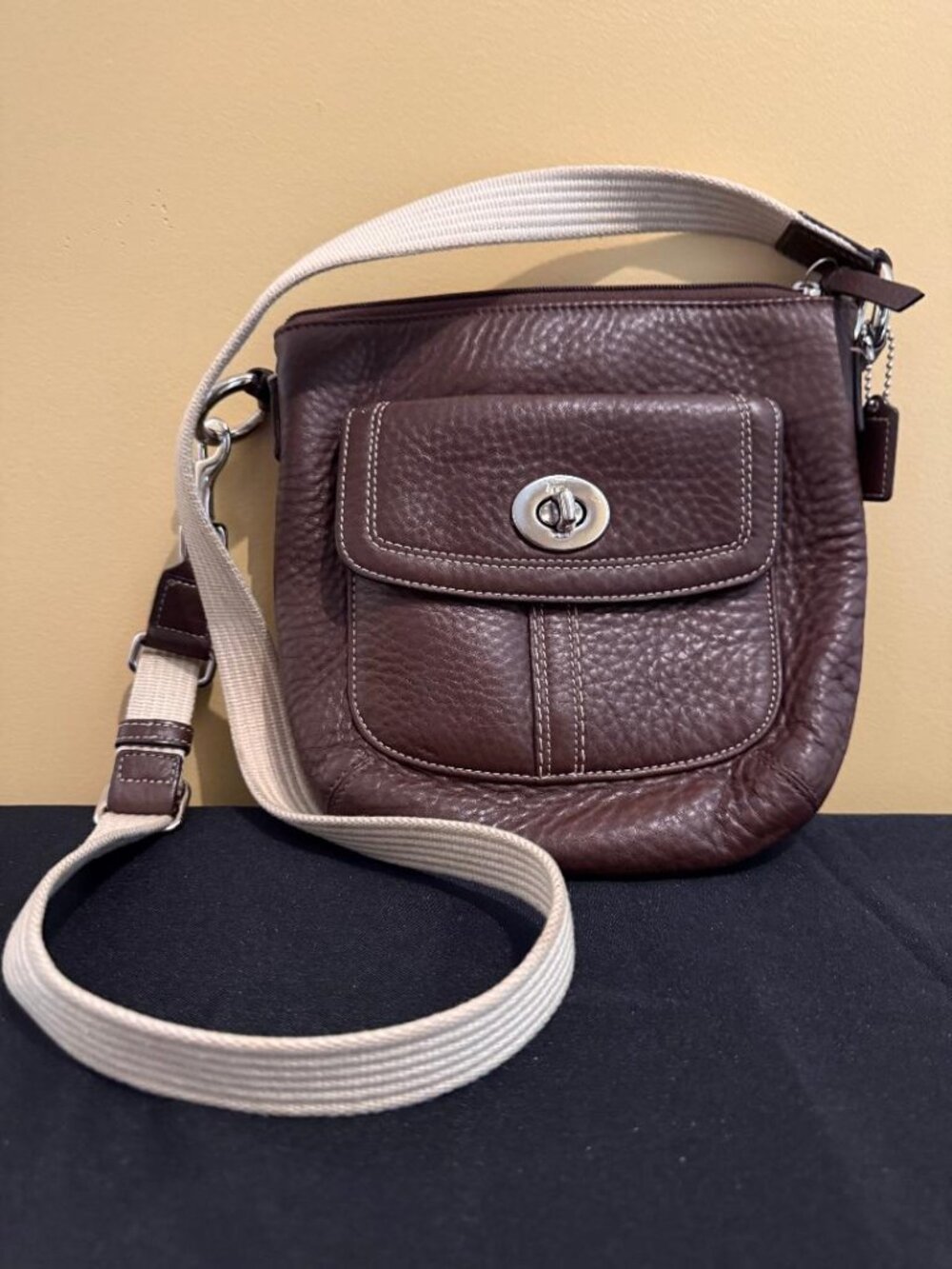 Coach Brown Pebbled Leather Crossbody Bag Turn Lock Pocket Adjustable Strap